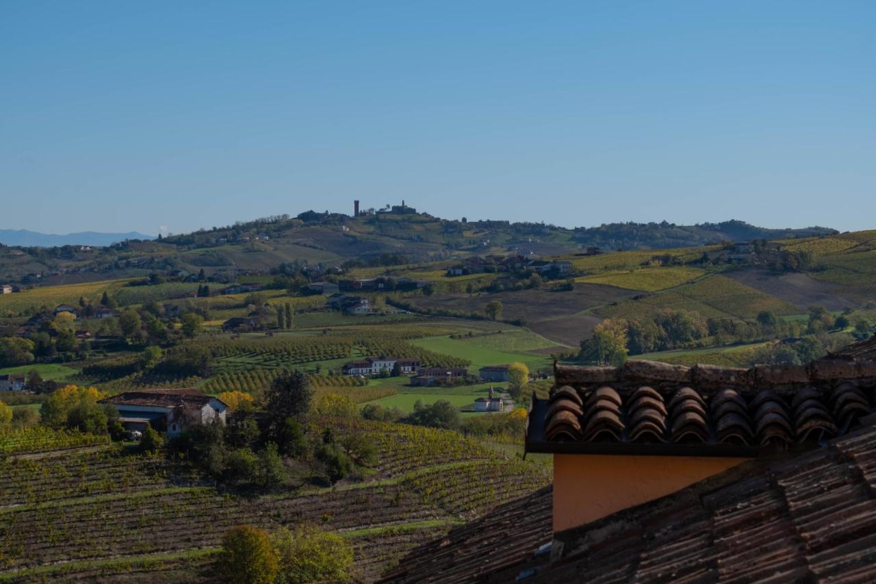 Alla Torre - Nel Cuore Del Borgo Storico Castagnole delle Lanze Exteriör bild