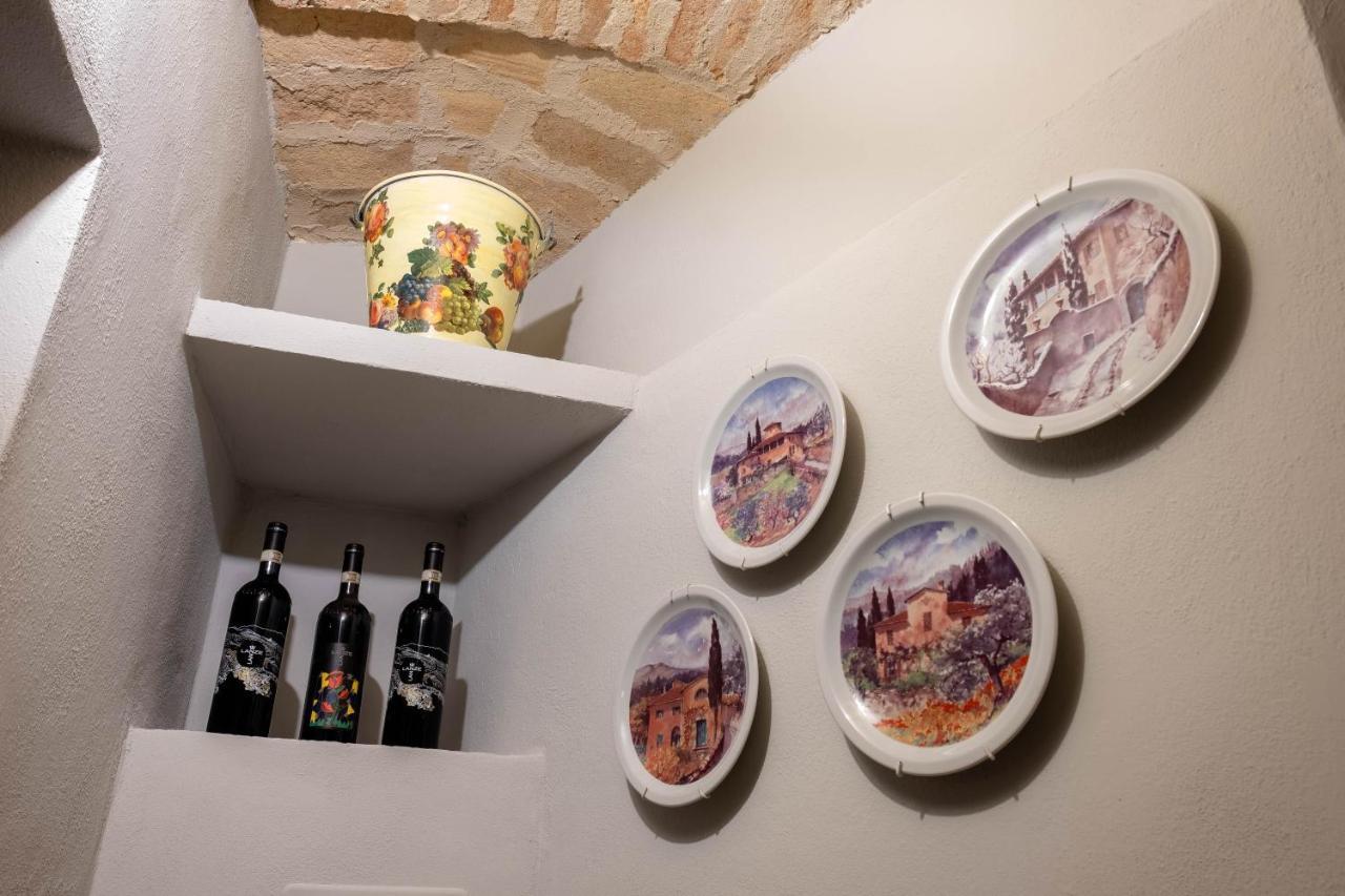 Alla Torre - Nel Cuore Del Borgo Storico Castagnole delle Lanze Exteriör bild