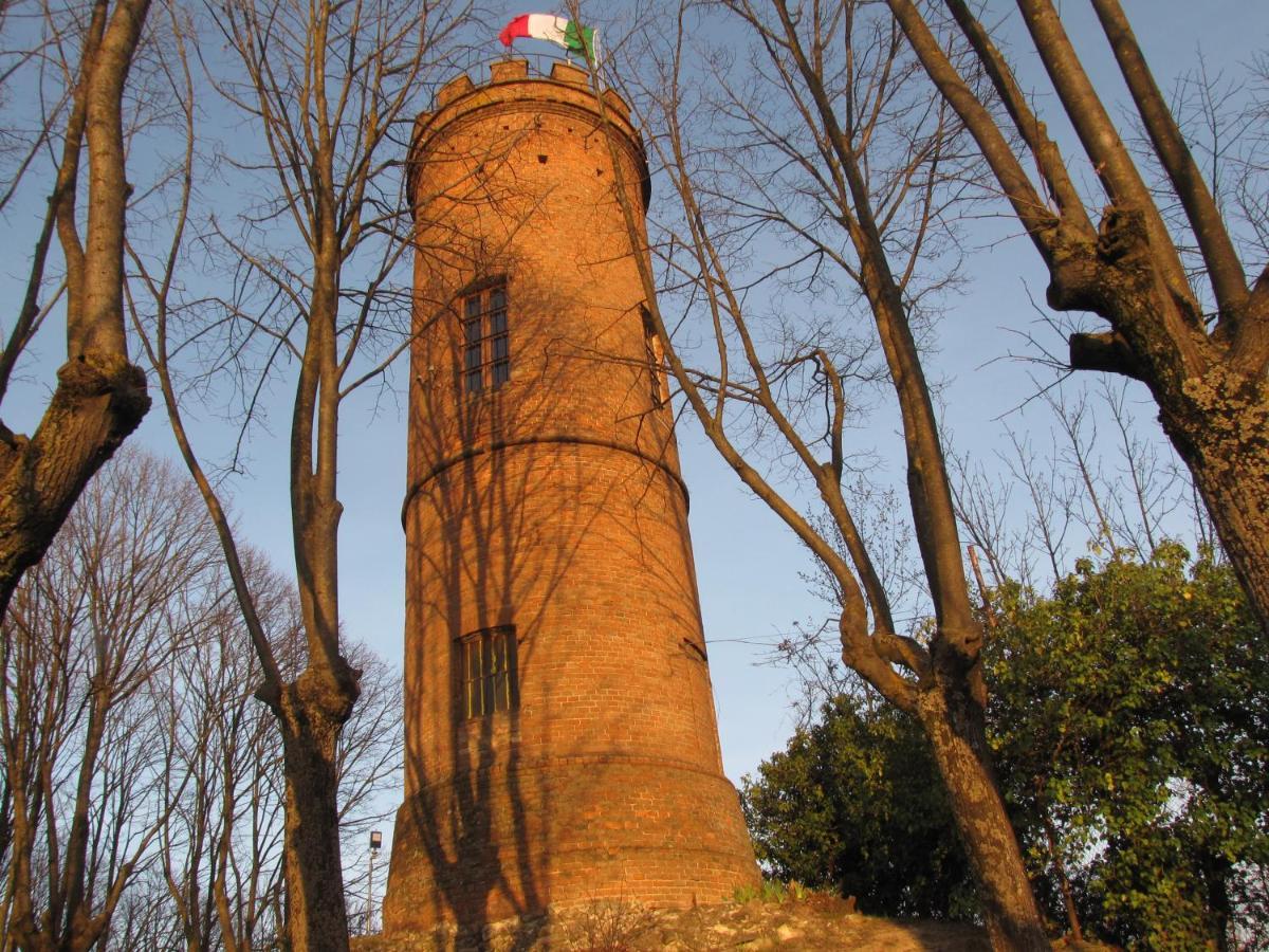 Alla Torre - Nel Cuore Del Borgo Storico Castagnole delle Lanze Exteriör bild